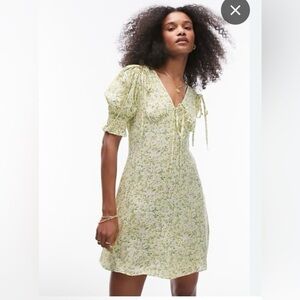 Topshop Women’s Floral Yellow Green Mini Summer Dress New size 4 pretty!